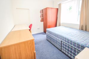 Photo 16- click for photo gallery